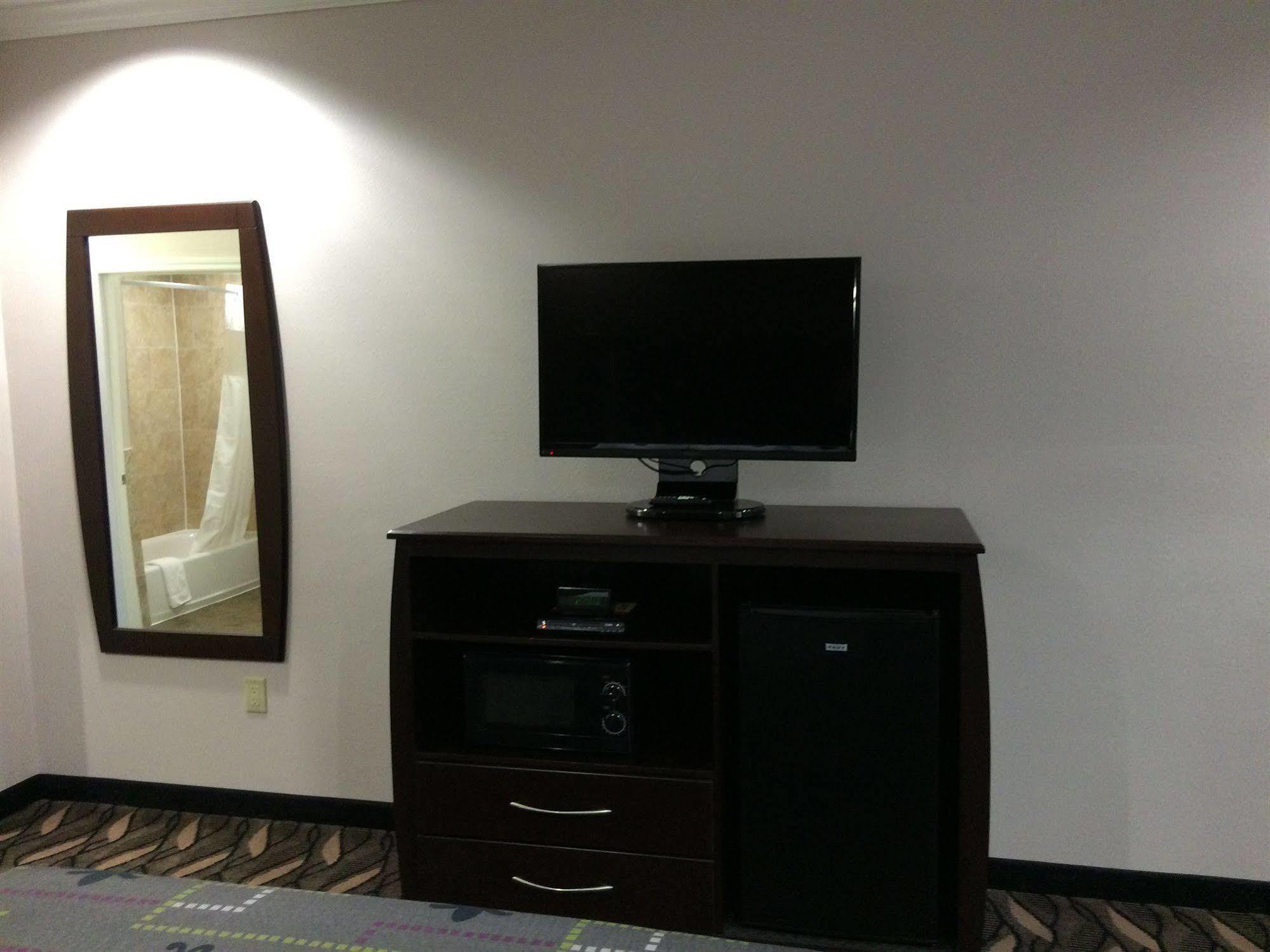 Palace Inn Sam Houston Race Park Extérieur photo