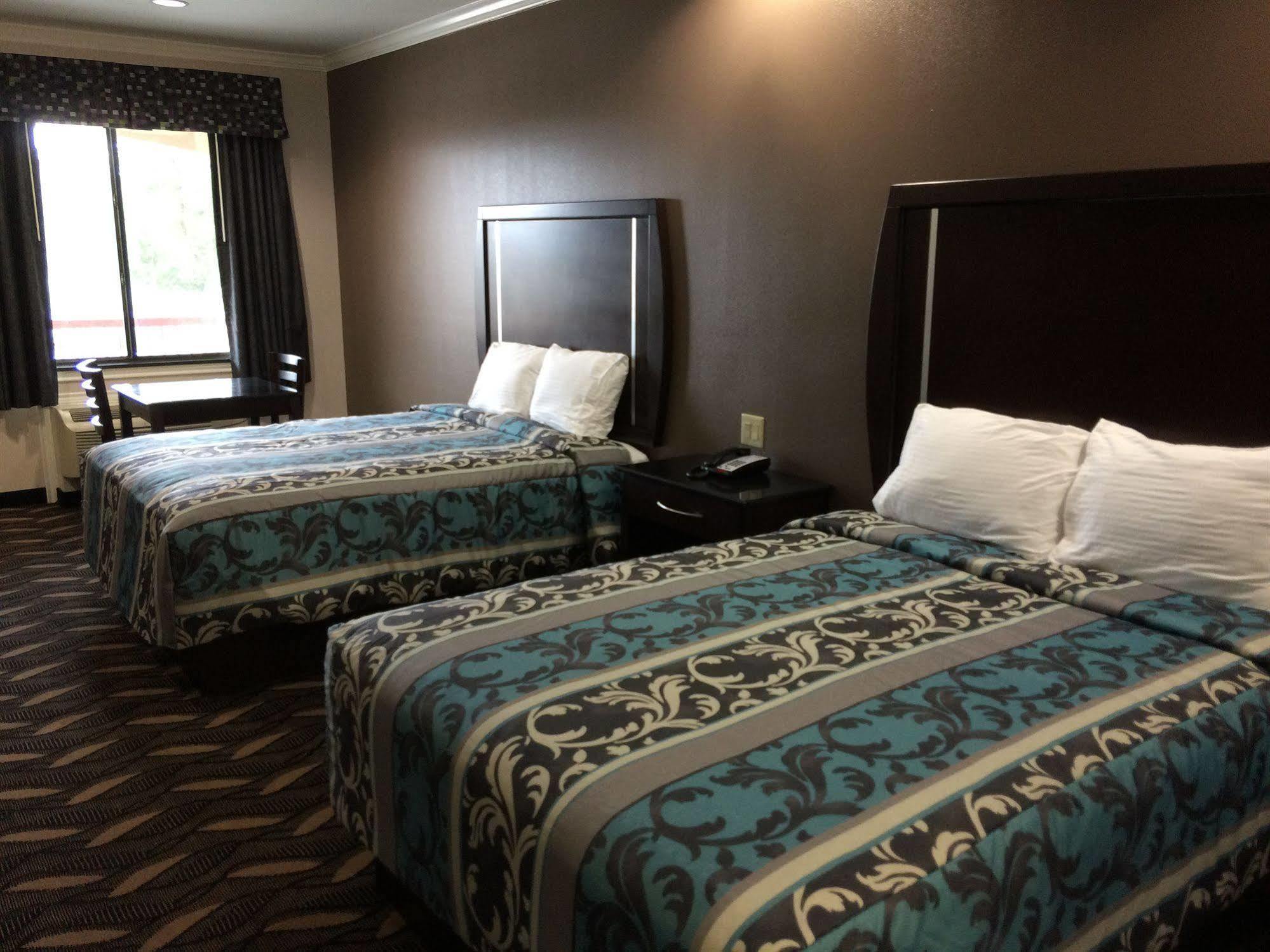 Palace Inn Sam Houston Race Park Extérieur photo