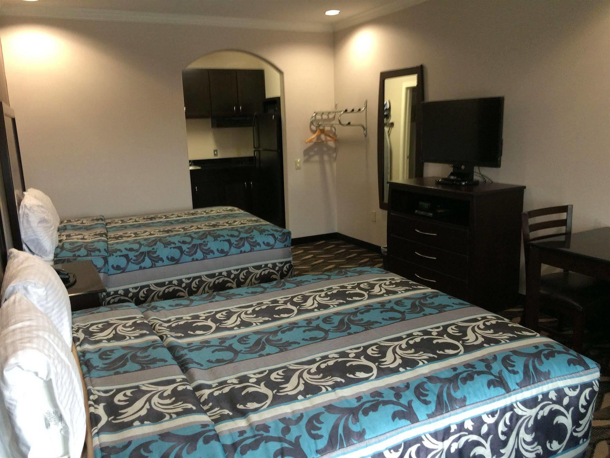 Palace Inn Sam Houston Race Park Extérieur photo